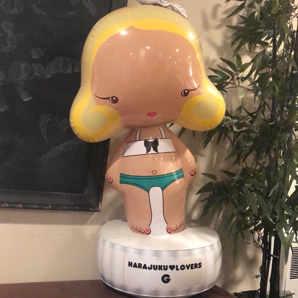 Inflatable Harajuku Lovers collectible